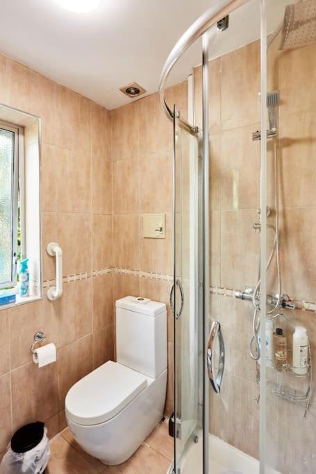 *Little Haven In Leeds* ¤Private Parking¤ Ensuite 利兹 外观 照片